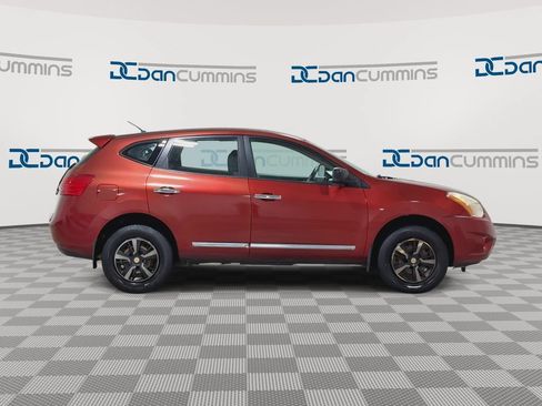 Used 2013 Nissan Rogue S AWD/4WD image 9