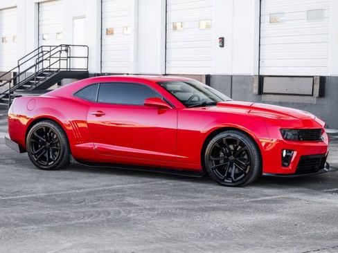 Used 2010 Chevrolet Camaro SS w/ RS Package image 54