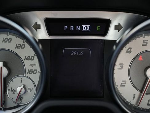 Used 2014 Mercedes-Benz SL 550 image 29