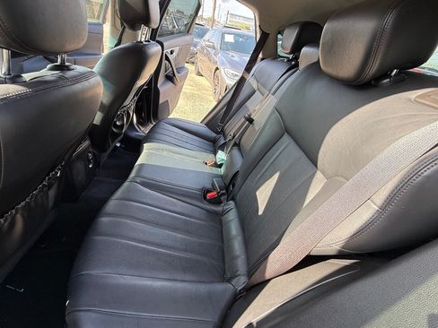 Used 2017 INFINITI QX70 2WD w/ Premium Package image 22