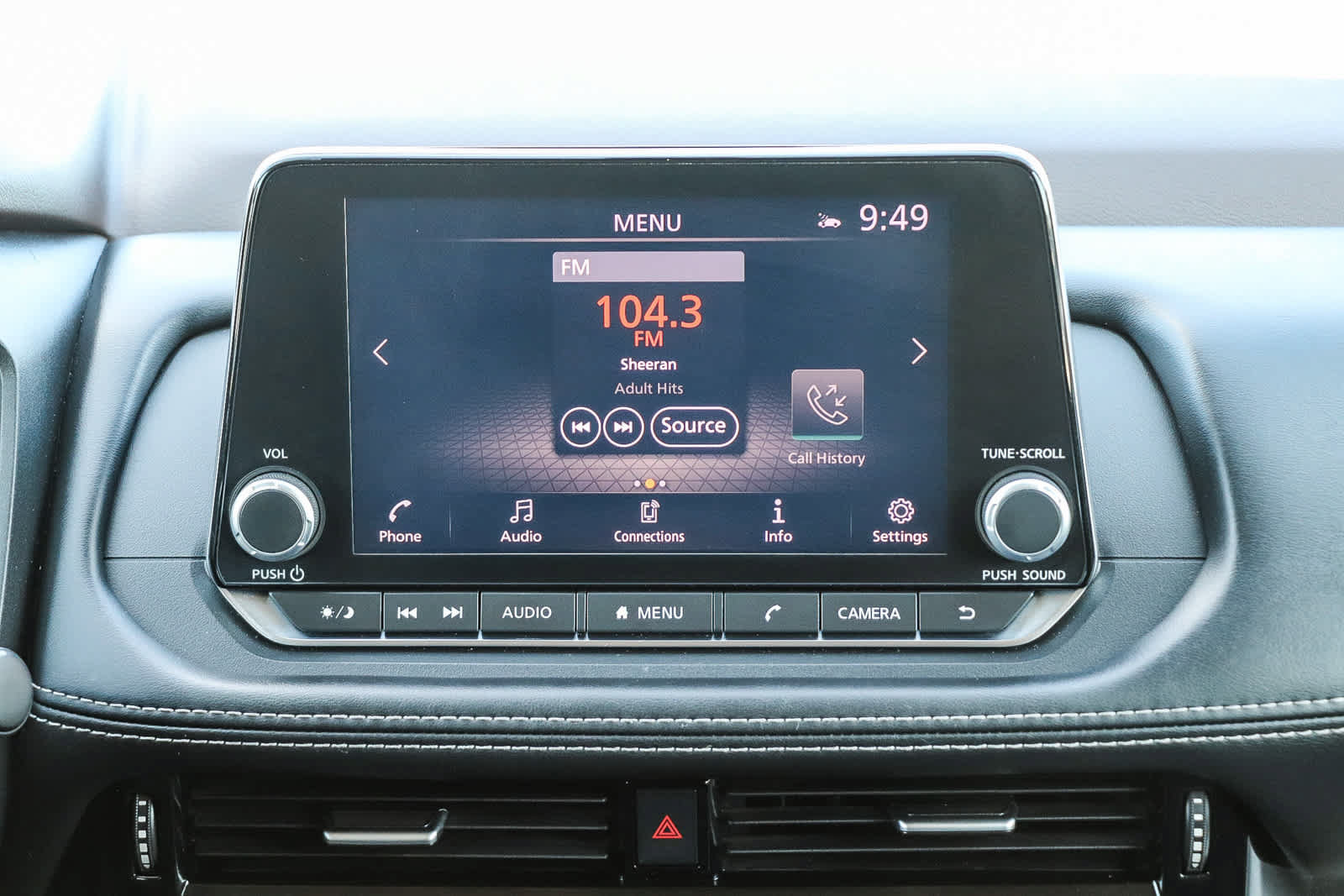 Used 2022 Nissan Rogue SV AWD/4WD image 15
