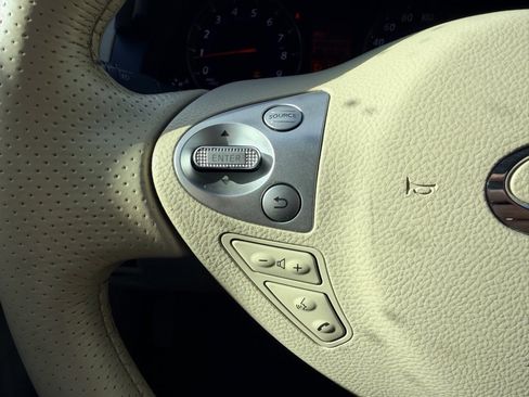 Used 2011 INFINITI FX35 2WD w/ Premium Pkg image 36