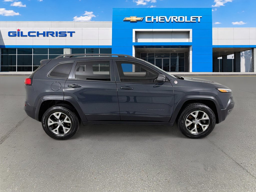 Used 2017 Jeep Cherokee Trailhawk AWD/4WD image 9