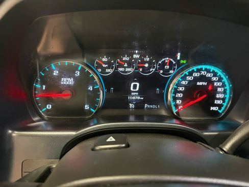 Used 2018 GMC Sierra 2500 Denali w/ Duramax Plus Package AWD/4WD image 16