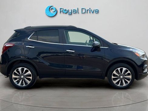 Used 2022 Buick Encore Preferred w/ Safety Package AWD/4WD image 7