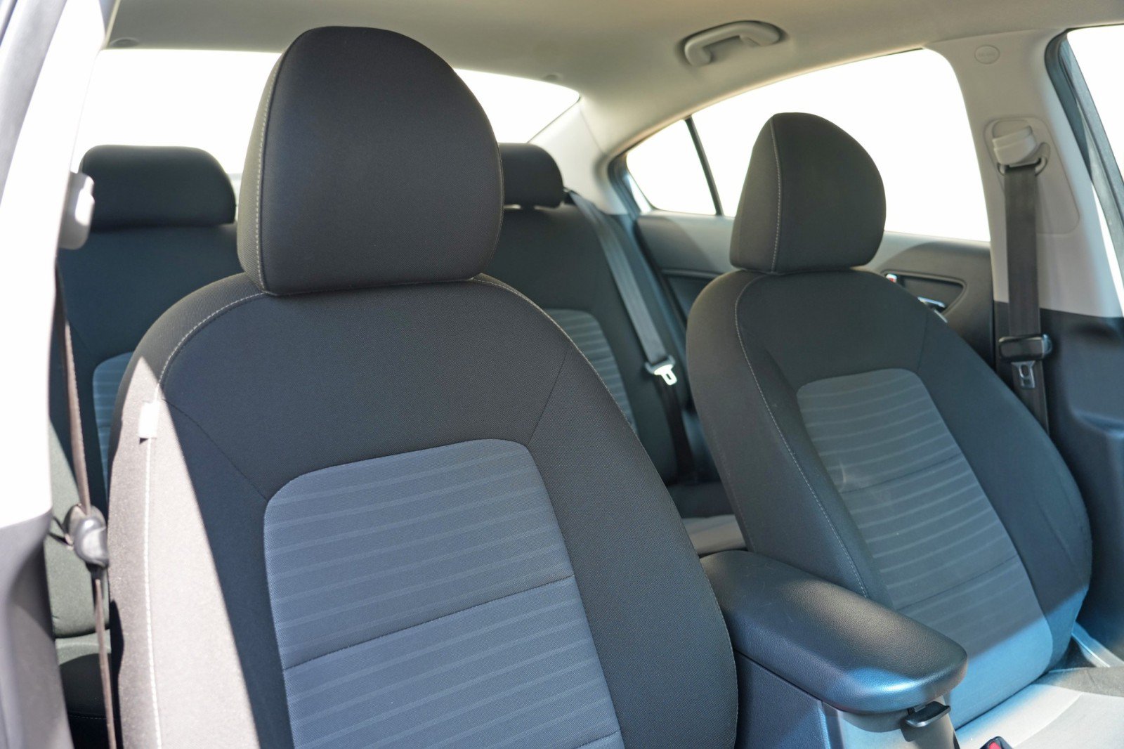 Used 2018 Kia Forte S FWD image 30