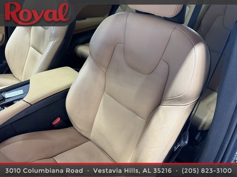 Used 2019 Volvo XC90 T6 Momentum w/ Advanced Package AWD/4WD image 29