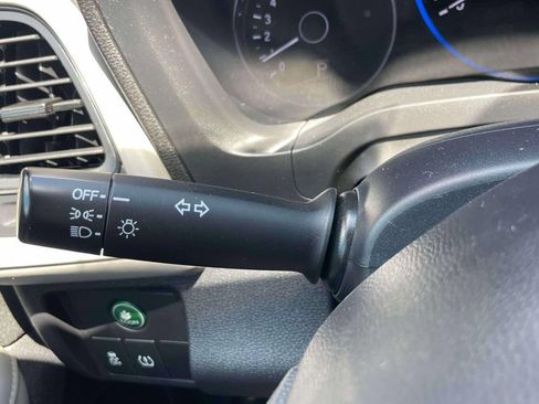 Certified 2021 Honda HR-V LX image 23