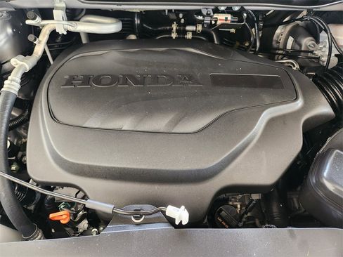 Certified 2024 Honda Odyssey Elite image 32