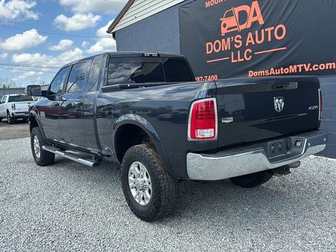 Used 2017 RAM 2500 Laramie w/ Convenience Group AWD/4WD image 3