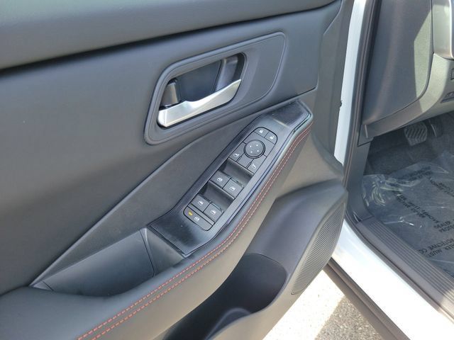 New 2026 Nissan Rogue SV AWD/4WD image 6