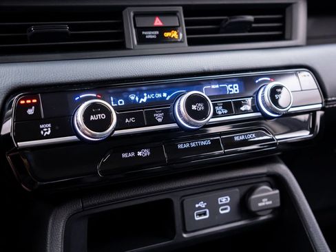Certified 2023 Honda Pilot EX-L image 23