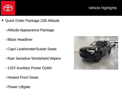 Used 2023 Jeep Grand Cherokee Altitude AWD/4WD image 5