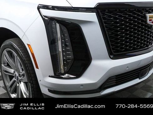 Used 2026 Cadillac Escalade Sport w/ Touring Package image 41