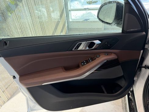 New 2026 BMW X5 xDrive40i w/ Climate Comfort Package image 11