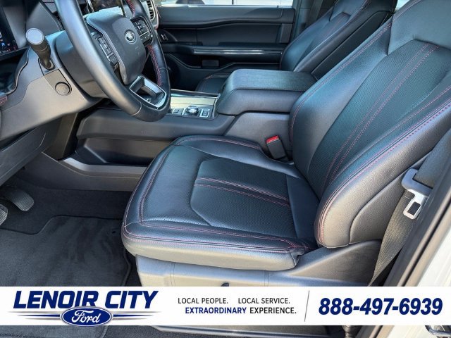 Used 2024 Ford Expedition Limited AWD/4WD image 10