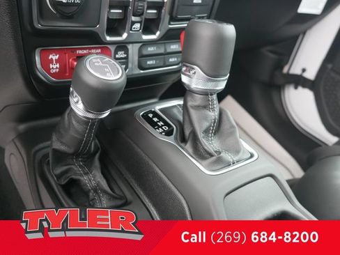 New 2026 Jeep Gladiator Rubicon AWD/4WD image 33