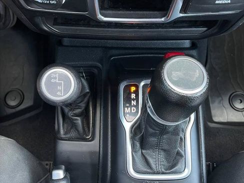 Certified 2023 Jeep Wrangler Sport AWD/4WD image 27