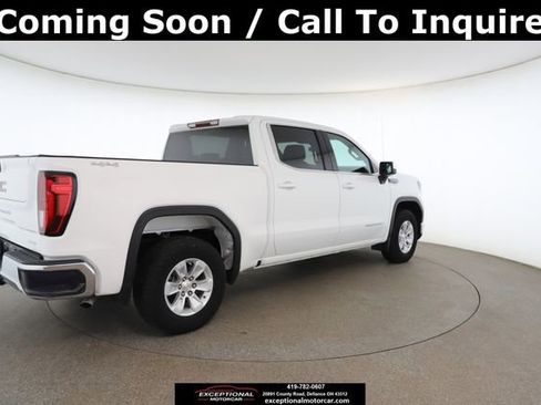 Used 2023 GMC Sierra 1500 SLE image 19