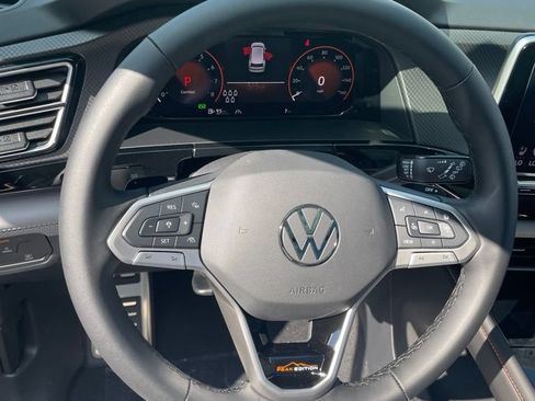 New 2026 Volkswagen Atlas Peak Edition AWD/4WD image 23
