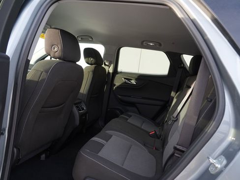 Used 2025 Chevrolet Blazer LT image 18