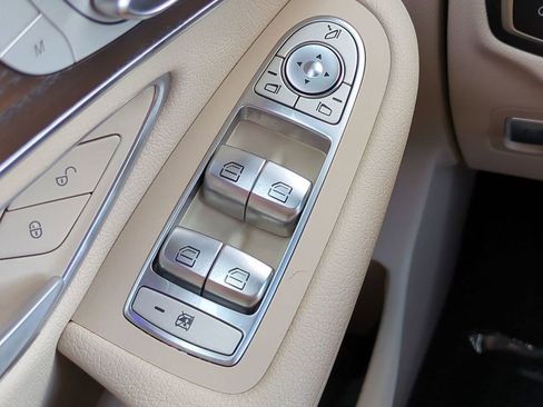 Used 2021 Mercedes-Benz GLC 300 image 24