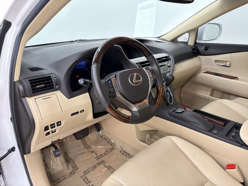 Used 2013 Lexus RX 350 2WD w/ Navigation Pkg image 4