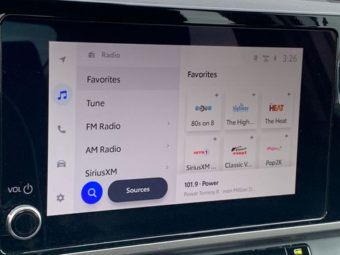 Used 2025 Toyota Camry LE image 21