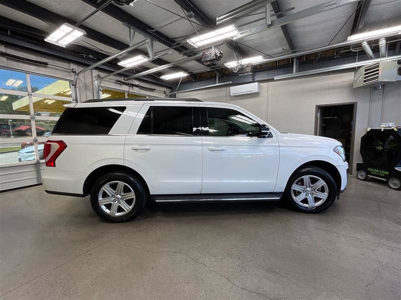 Used 2020 Ford Expedition XLT w/ Equipment Group 202A RWD image 6