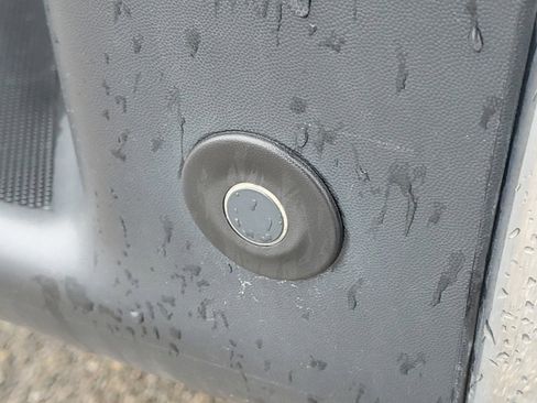 Used 2013 Ford F150 XLT w/ Luxury Equipment Group image 27