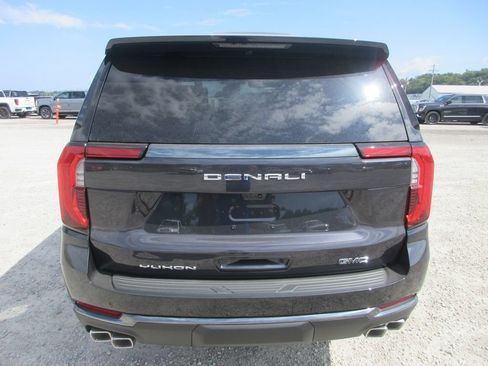 New 2026 GMC Yukon Denali Ultimate AWD/4WD image 5