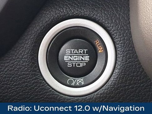 Used 2020 RAM 2500 Laramie AWD/4WD image 18