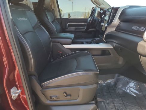 Used 2022 RAM 2500 Laramie AWD/4WD image 22