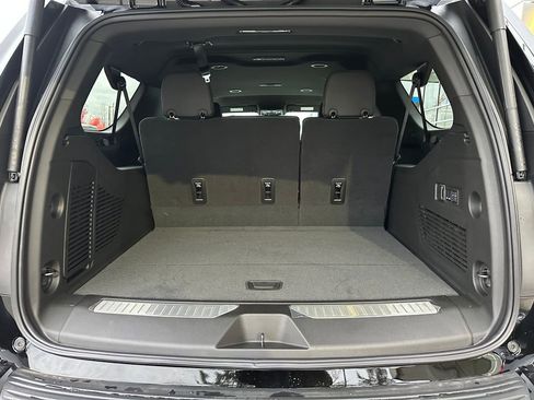 New 2026 GMC Yukon XL AT4 image 14