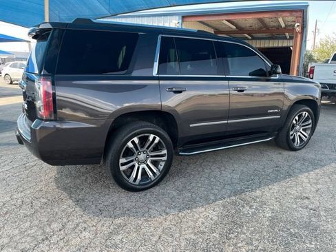 Used 2018 GMC Yukon Denali w/ Open Road Package AWD/4WD image 4