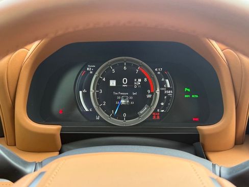 Used 2024 Lexus LC 500 Convertible w/ Touring Package RWD image 27