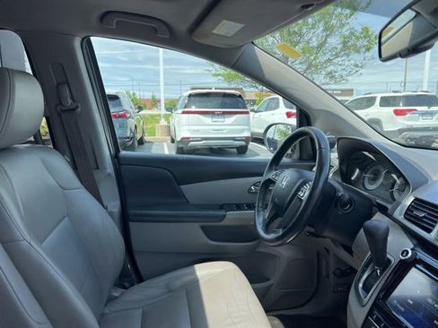 Used 2015 Honda Odyssey EX-L image 40