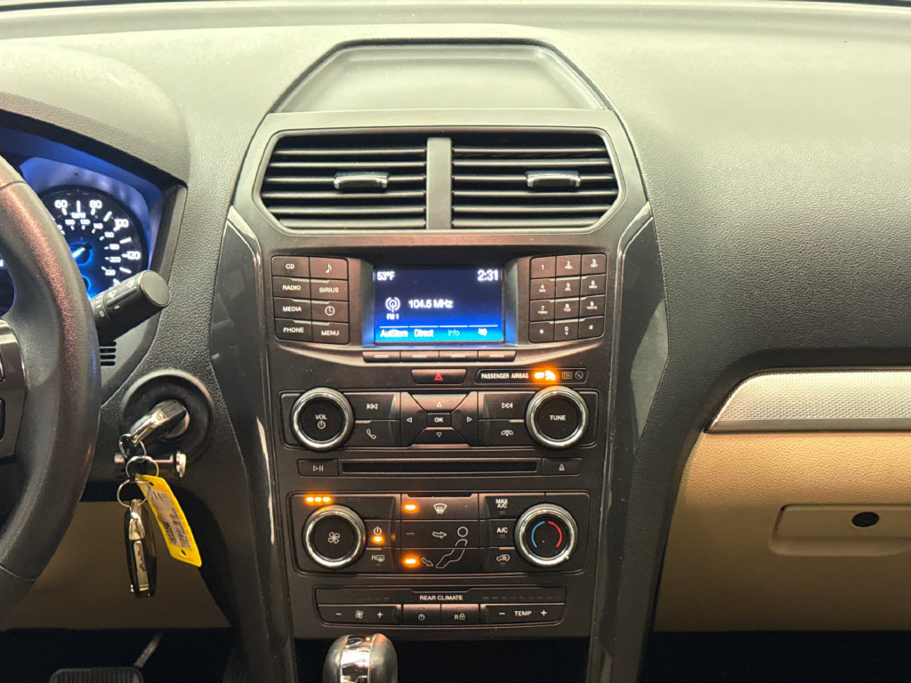 Used 2017 Ford Explorer FWD image 14