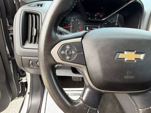 Used 2015 Chevrolet Colorado Z71 AWD/4WD image 18