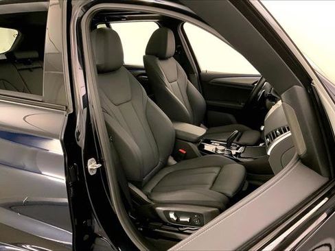Used 2021 BMW X3 xDrive30e w/ M Sport Package image 6