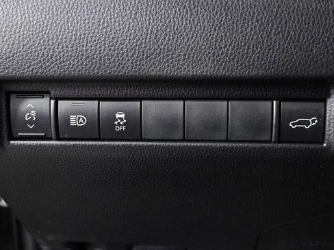 Used 2023 Toyota Venza Nightshade AWD/4WD image 24