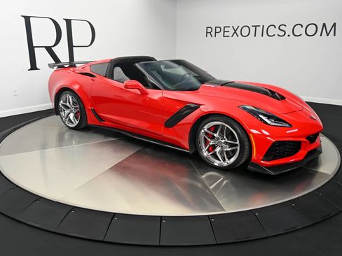 Used 2019 Chevrolet Corvette ZR1 RWD image 9