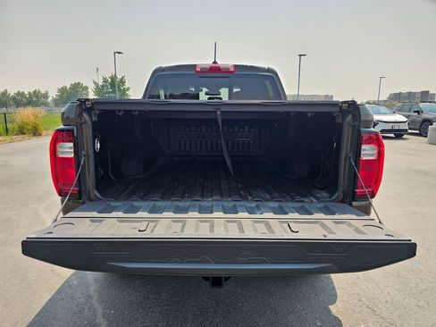 Used 2023 GMC Canyon Denali AWD/4WD image 14