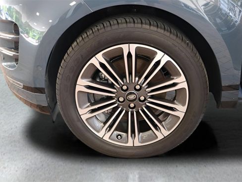 Used 2024 Land Rover Range Rover Evoque Dynamic SE image 7