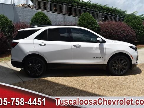 Used 2024 Chevrolet Equinox RS FWD image 12