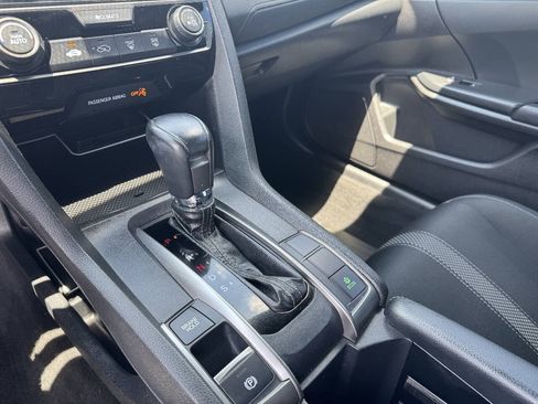 Used 2020 Honda Civic Sport image 12