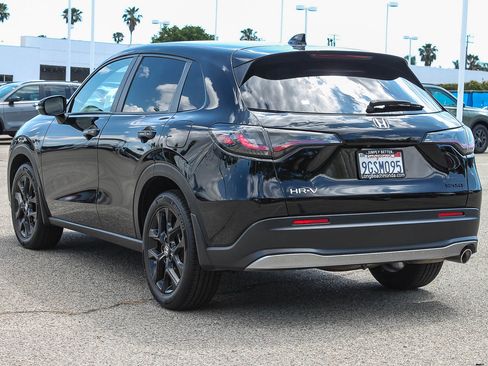 Used 2024 Honda HR-V Sport image 7