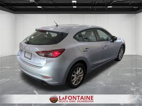 Used 2017 MAZDA MAZDA3 Sport image 8