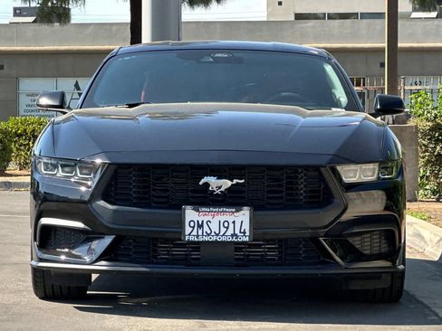Used 2024 Ford Mustang Coupe RWD image 10
