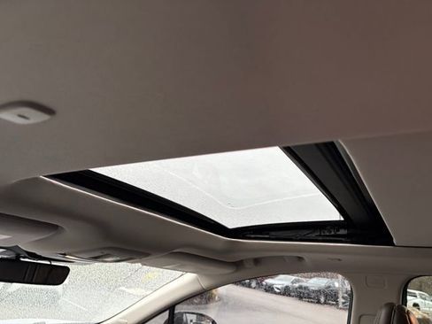 Certified 2025 Nissan Murano Platinum w/ Cargo Package image 12